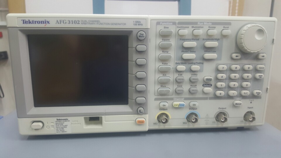 중고 AFG3102 텍트로닉스 임의파형 함수발생기, Tektronix 100MHz 2채널